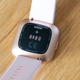 Illustration for article titled The Fitbit Versa 2 Chases Apple's Dominance